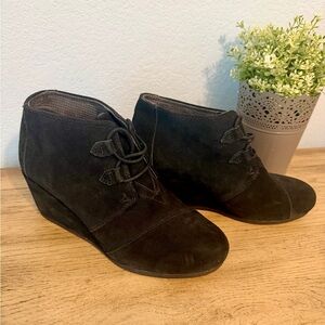 Toms Black Suede Wedge Ankle Boots
